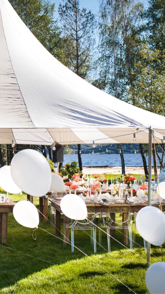 Unverzichtbare Elemente für ein gelungenes Event mit Hüpfburg, Popcornmaschine und Zuckerwattemaschine